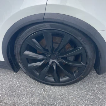 2018 Tesla Model X – miniatura 18