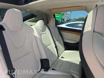 2018 Tesla Model X 75D – miniatura 16