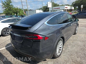 2018 Tesla Model X 75D – miniatura 3