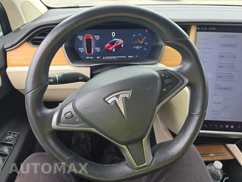 2018 Tesla Model X 75D - miniatura 10