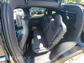 2018 Tesla Model X 75D - miniatura 10