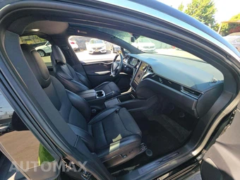 2018 Tesla Model X 75D - miniatura 15