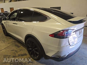 2018 Tesla Model X 75D - miniatura 2