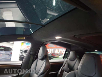 2018 Tesla Model X 75D – miniatura 11