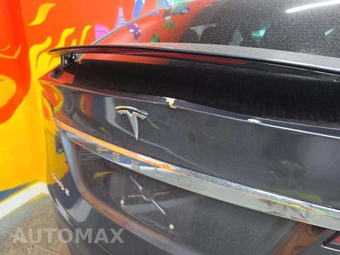 2018 Tesla Model X 75D – miniatura 23