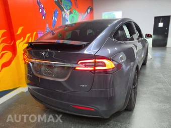 2018 Tesla Model X 75D – miniatura 3