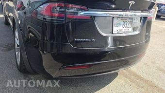 2018 Tesla Model X 75D - miniatura 25