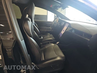 2018 Tesla Model X 75D - miniatura 8