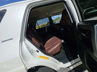 2018 Toyota 4Runner Limited – miniatura 16