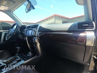 2018 Toyota 4Runner Limited – miniatura 16