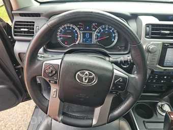 2018 Toyota 4Runner Limited – miniatura 10