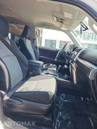 2018 Toyota 4Runner SR5 – miniatura 19