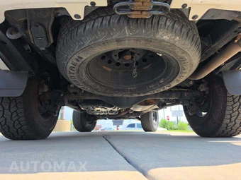 2018 Toyota 4Runner SR5 - miniatura 16