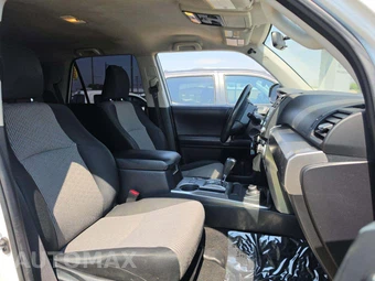 2018 Toyota 4Runner SR5 - miniatura 19