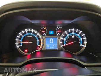 2018 Toyota 4Runner SR5 – miniatura 12