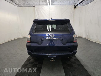 2018 Toyota 4Runner SR5 – miniatura 5