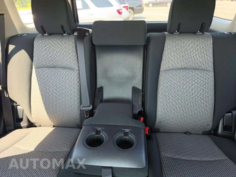 2018 Toyota 4Runner SR5 – miniatura 13