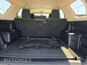 2018 Toyota 4Runner SR5 – miniatura 14