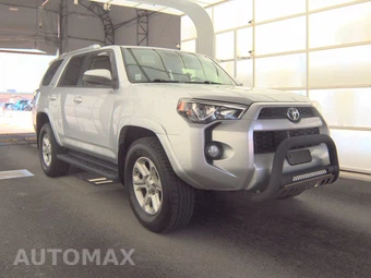 2018 Toyota 4Runner SR5 – miniatura 3