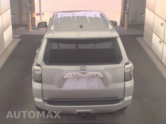 2018 Toyota 4Runner SR5 – miniatura 5