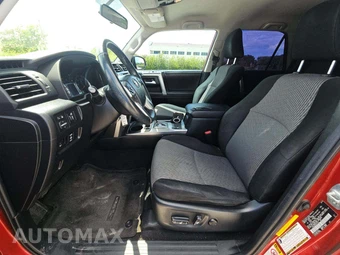 2018 Toyota 4Runner SR5 – miniatura 6