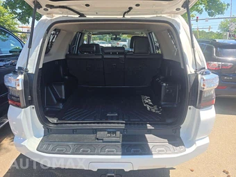 2018 Toyota 4Runner SR5 Premium – miniatura 14