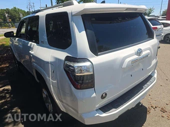 2018 Toyota 4Runner SR5 Premium – miniatura 2