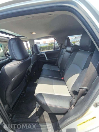 2018 Toyota 4Runner SR5 Premium – miniatura 13