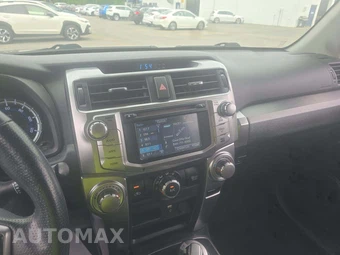 2018 Toyota 4Runner SR5 Premium - miniatura 10