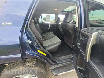 2018 Toyota 4Runner SR5 Premium - miniatura 16