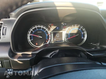 2018 Toyota 4Runner TRD Off-Road - miniatura 12