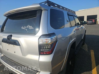2018 Toyota 4Runner TRD Off-Road - miniatura 4
