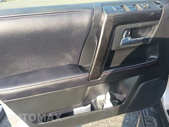 2018 Toyota 4Runner TRD Off-Road - miniatura 9
