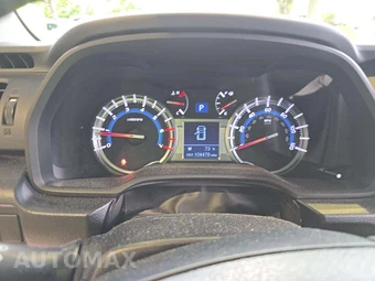 2018 Toyota 4Runner TRD Off-Road - miniatura 9