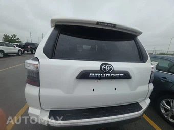 2018 Toyota 4Runner TRD Off-Road Premium - miniatura 5