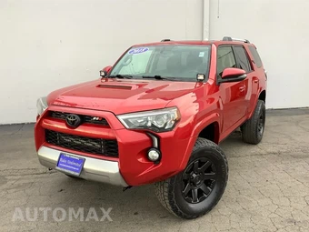 2018 Toyota 4Runner TRD Off-Road Premium - miniatura 2