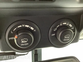 2018 Toyota 4Runner TRD Off-Road Premium - miniatura 35