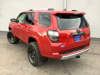 2018 Toyota 4Runner TRD Off-Road Premium - miniatura 4