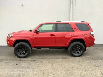 2018 Toyota 4Runner TRD Off-Road Premium - miniatura 6