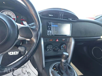 2018 Toyota 86 - miniatura 10