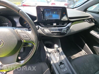 2018 Toyota C-HR XLE – miniatura 17
