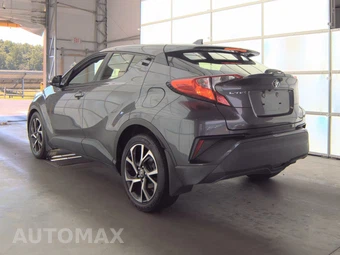 2018 Toyota C-HR XLE – miniatura 8