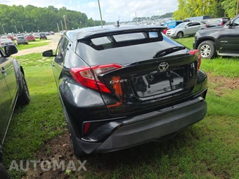 2018 Toyota C-HR XLE – miniatura 6