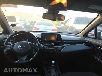 2018 Toyota C-HR XLE – miniatura 11