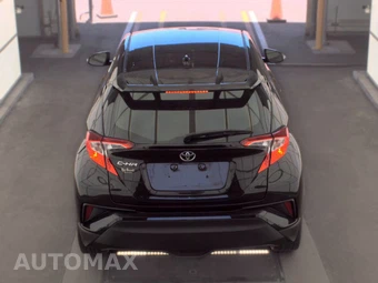 2018 Toyota C-HR XLE – miniatura 5