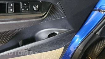 2018 Toyota C-HR XLE – miniatura 31