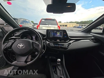 2018 Toyota C-HR XLE – miniatura 11