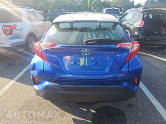 2018 Toyota C-HR XLE - miniatura 5