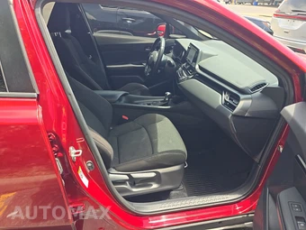 2018 Toyota C-HR XLE Premium - miniatura 8