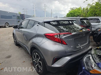 2018 Toyota C-HR XLE Premium - miniatura 6